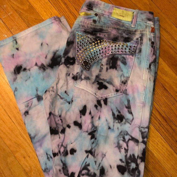 Robins Jeans - Picture 1 of 8